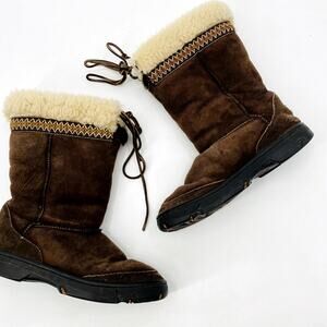 Ugg Vintage Brown Boots